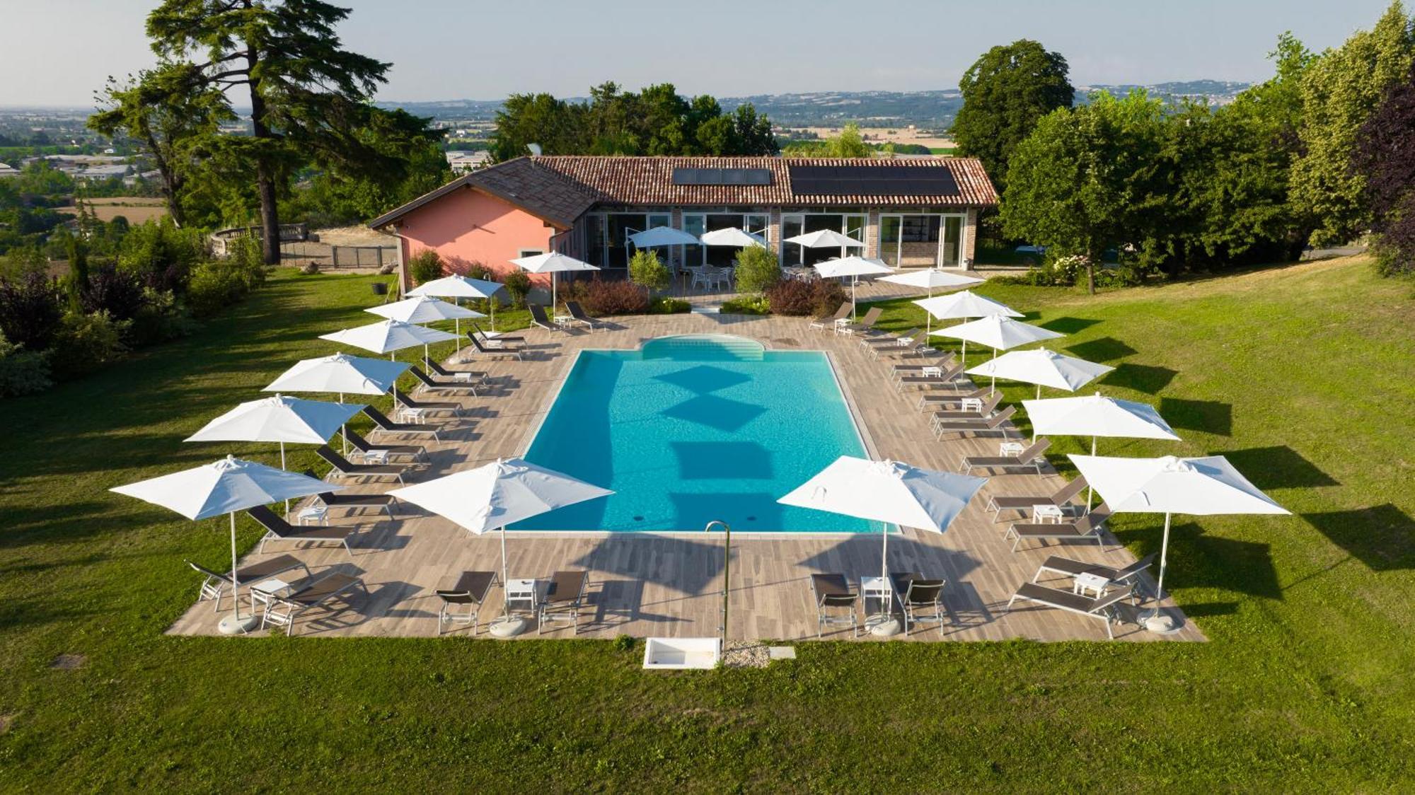 Relais Villa Pomela Novi Ligure Eksteriør billede